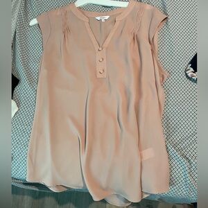 Pale pink Candies blouse pleated on shoulders with buttons on the front Size L